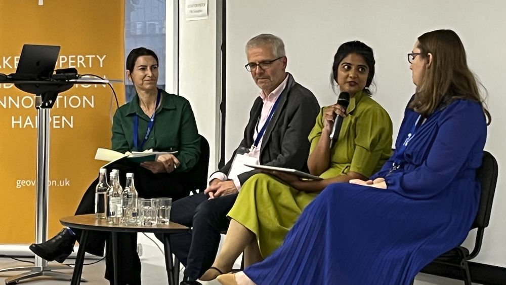 (L-R) Donna Lyndsay hosts the Day 1 panel consisting of Michael Groves, Mariam Crichton and Jen Dixon at OGC Location Powers 2022